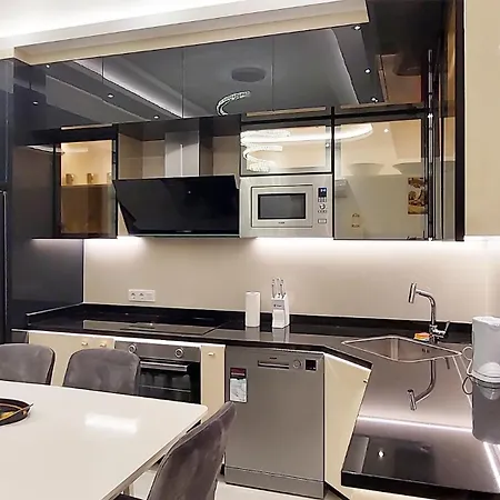 Yekta Trade Center Apartment *