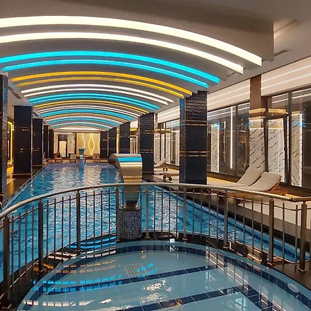 Апартаменты Yekta Trade Center *